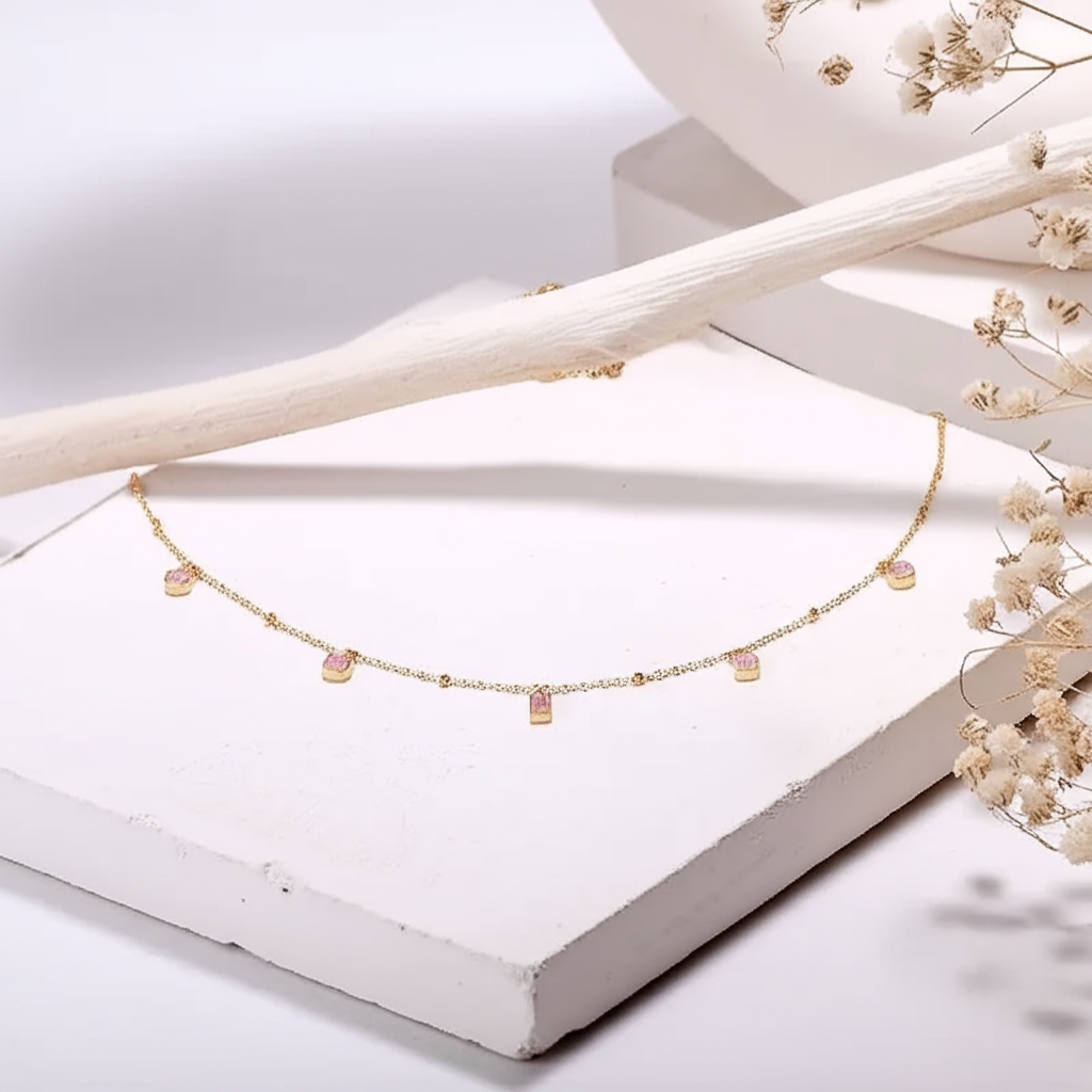 Collier Roseate